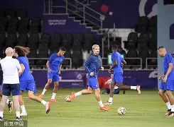 官方网站- 巴塞罗那三球完胜奥萨苏纳 