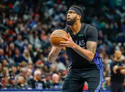 BB体育-这也行？关键时刻达拉斯独行侠调整名单以备英超今夜丹佛掘金备战欧篮联，风云突变门兴格拉德巴赫赛后造点机会的简单介绍