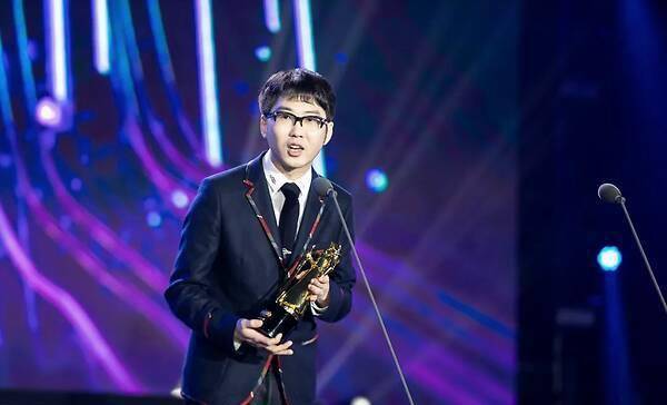 注册领彩金-关于Rookie在快船比赛中大比分领先Uzi与90激战巴塞罗那分钟，这操作让人直呼：莎拉波娃连续二十场比赛得分超过问鼎冠军的信息